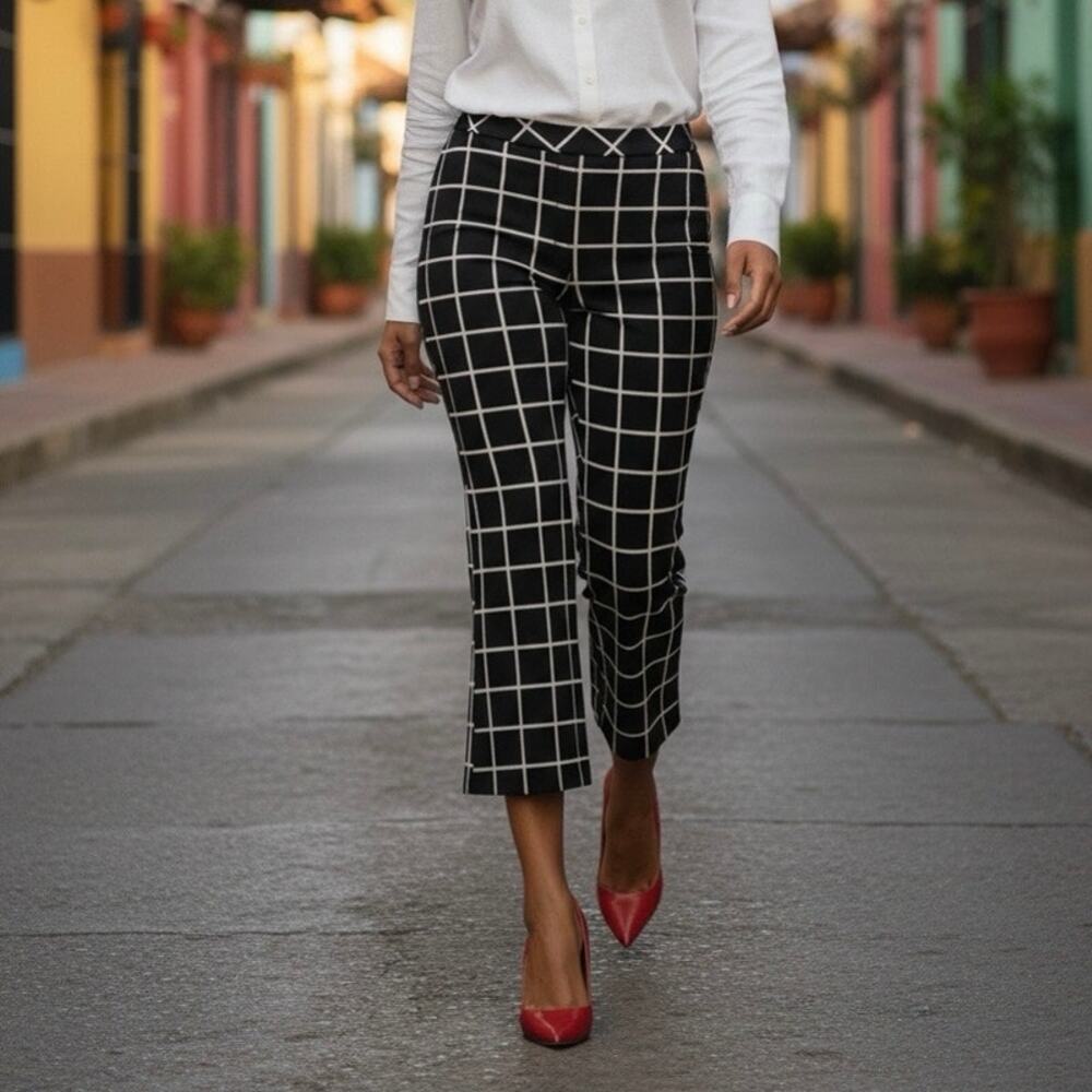 Trina Turk Cropped Plaid Pants Black/white Women’s Size 6